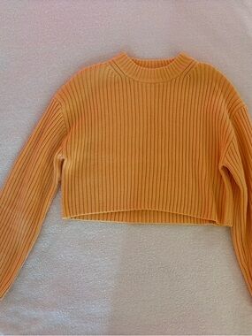 H&M Orange Pastel Peach Ribbed Crop Sweater Jumper Size Small
